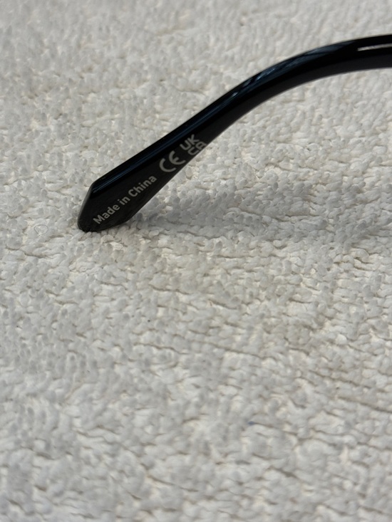 Quay NIGHTFALL 1212 Shield Sunglasses Black Frame Purple Lens